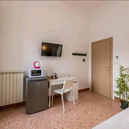 Be Neapolitan La Dimora Degli Artisti Affittacamere Napoli
